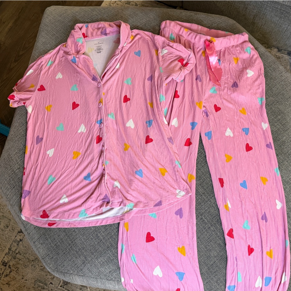Women's Pink Heart-Print Pajama Set - Short Sleeve Button Top & Pants